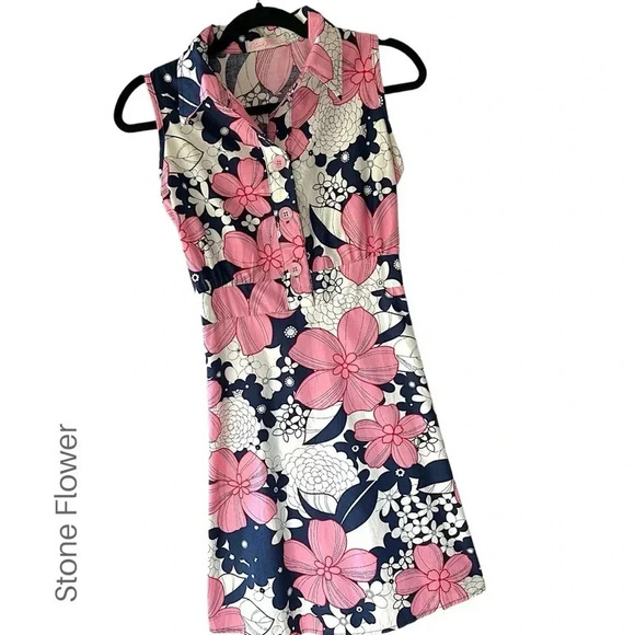 STONE FLOWER NWOT SLEEVELESS SMOCKED FLORAL FIT & FLARE DRESS PINK BLUE | SMALL - Picture 1 of 10
